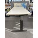 Kinnarps Sitz-Steh-Schreibtisch 180x80 grau Gasdruckfeder