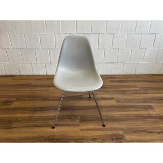 Vitra Eames Plastic Chair grau